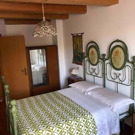 Prázdninový dům Emily Nel Parco Del Monte Cucco *