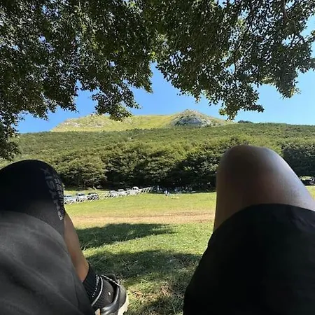 Emily Nel Parco Del Monte Cucco * Casalvento